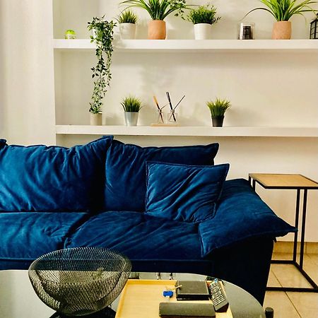 Ilisia Apartment Next To Metro Megaro Mousikis Athen Eksteriør bilde
